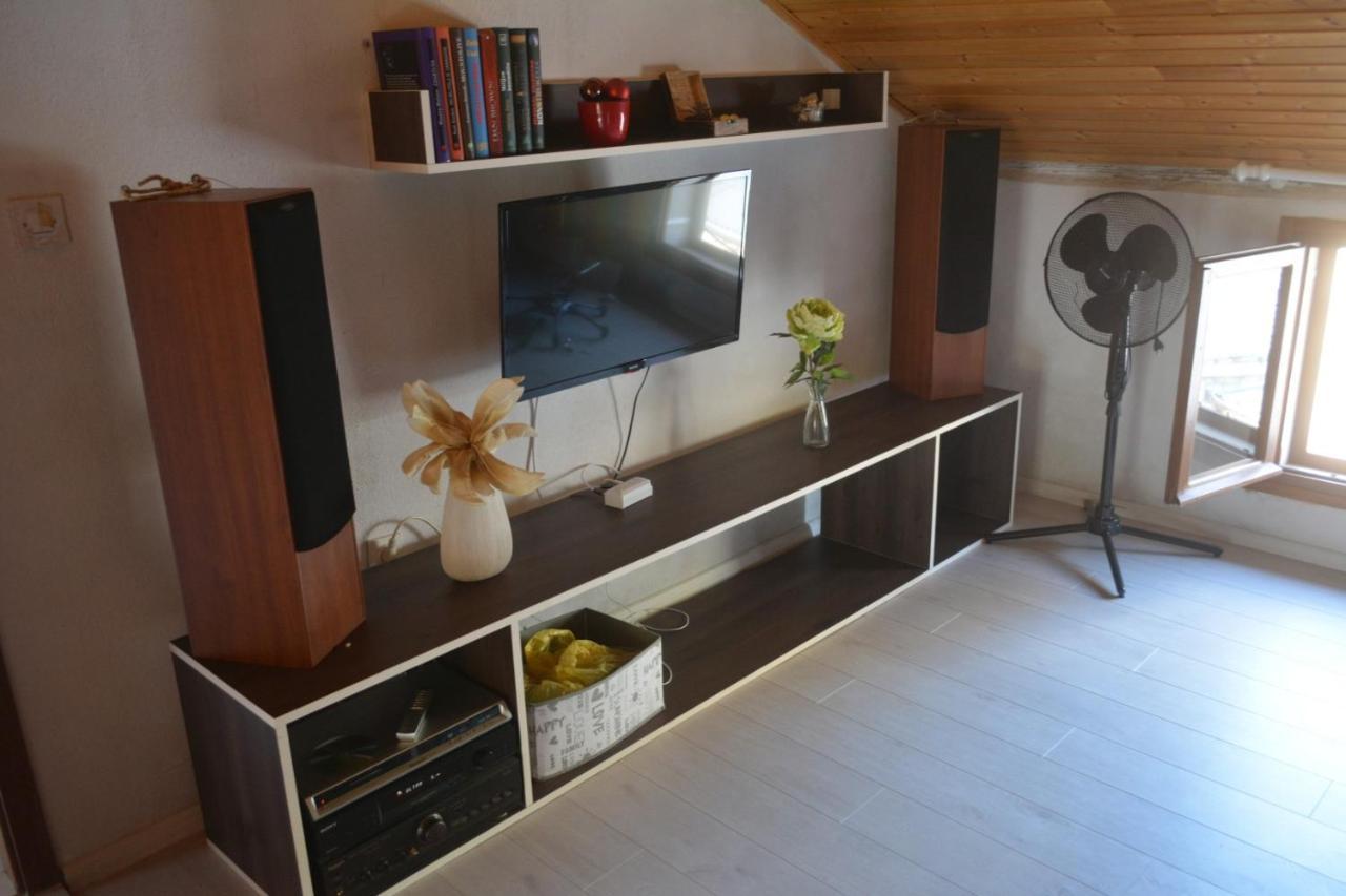 Apartman Bernardica Bol Kültér fotó